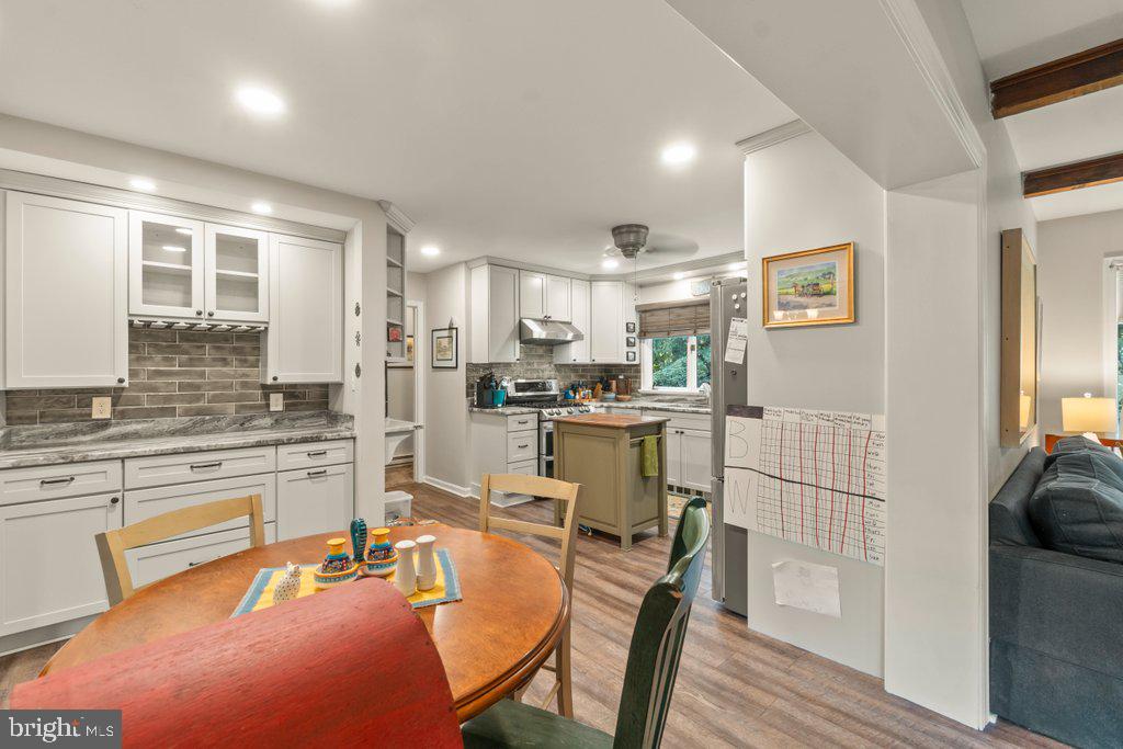 4208 Ravenhurst Cir Property Photo 15