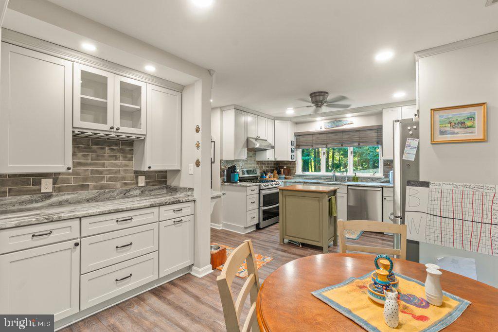 4208 Ravenhurst Cir Property Photo 16