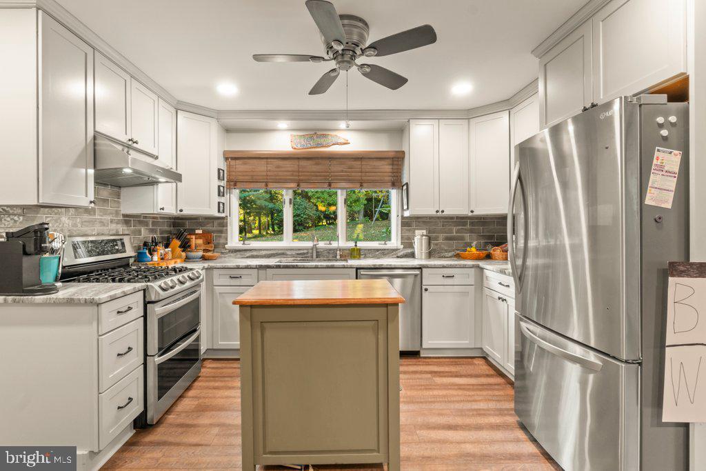 4208 Ravenhurst Cir Property Photo 18