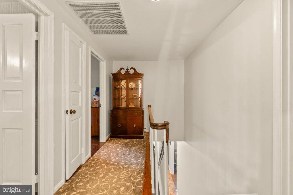 4208 Ravenhurst Cir Property Photo 24