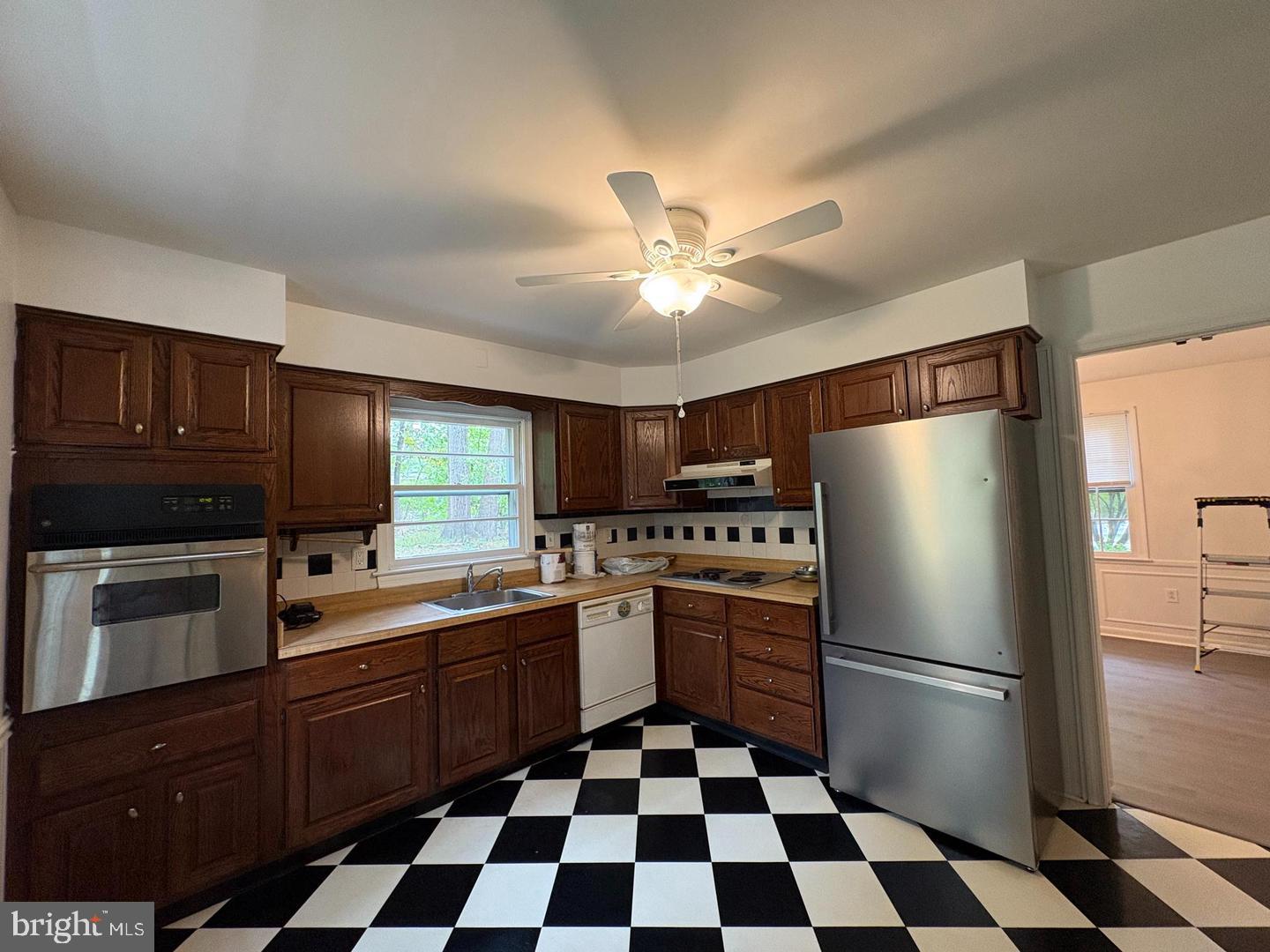 3306 Whitesworth Rd Property Photo 9