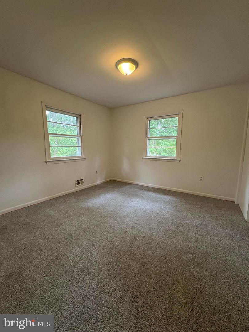 3306 Whitesworth Rd Property Photo 21