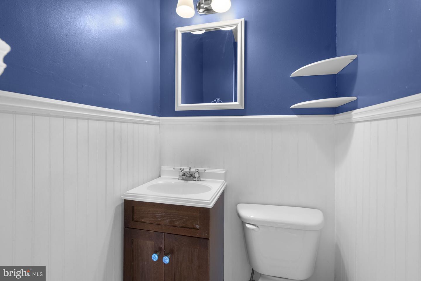 955 Stormont Cir Property Photo 11