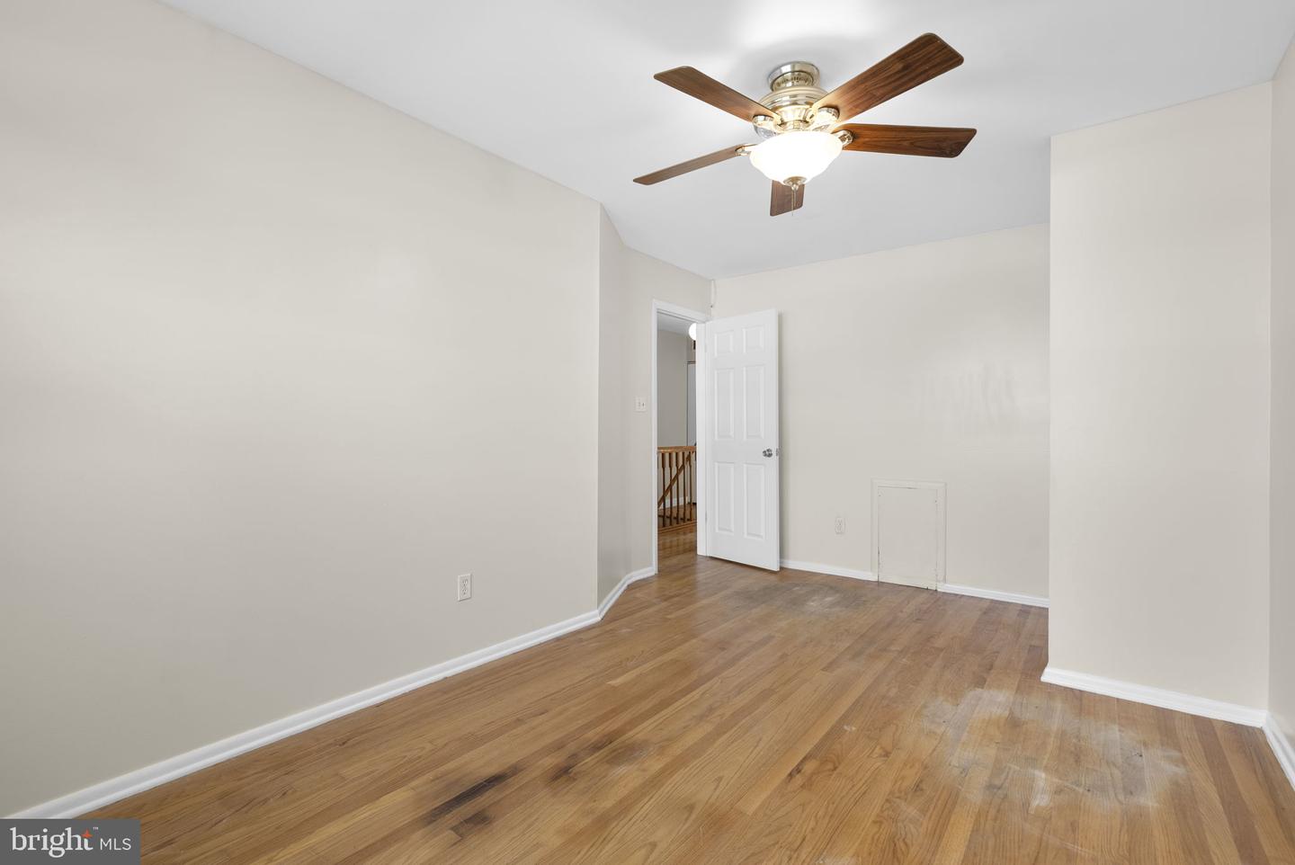 955 Stormont Cir Property Photo 12