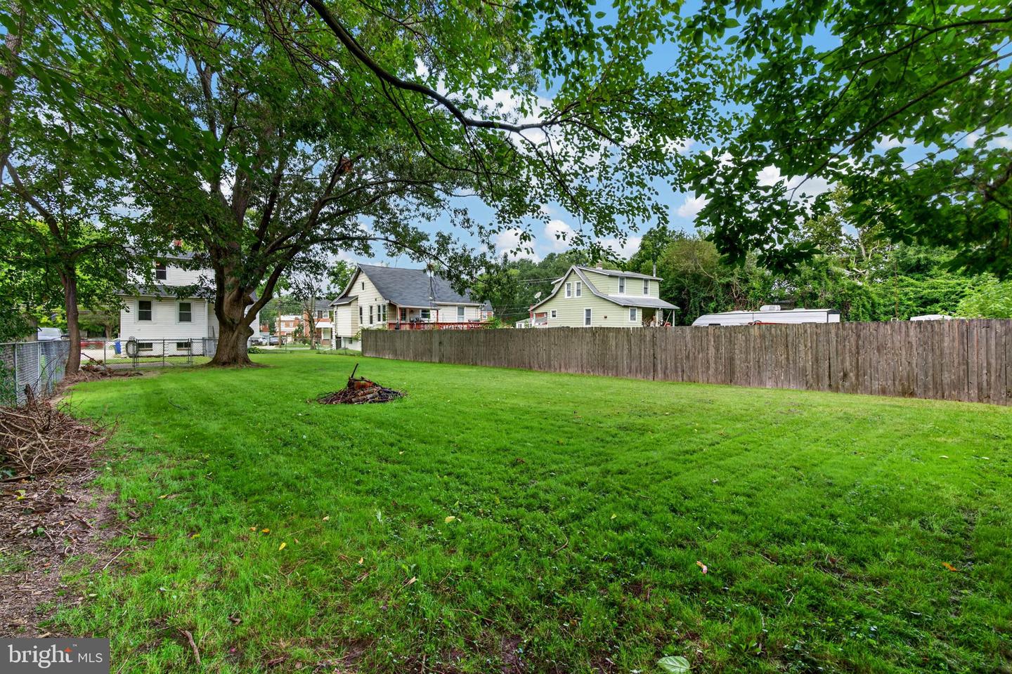 4807 Kenwood Ave Property Photo 42