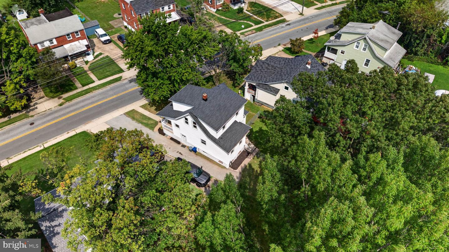 4807 Kenwood Ave Property Photo 44