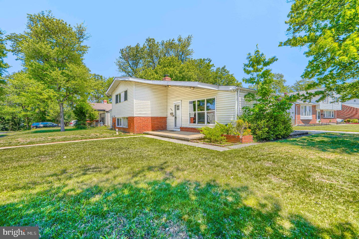6901 Chippewa Dr Property Photo 4
