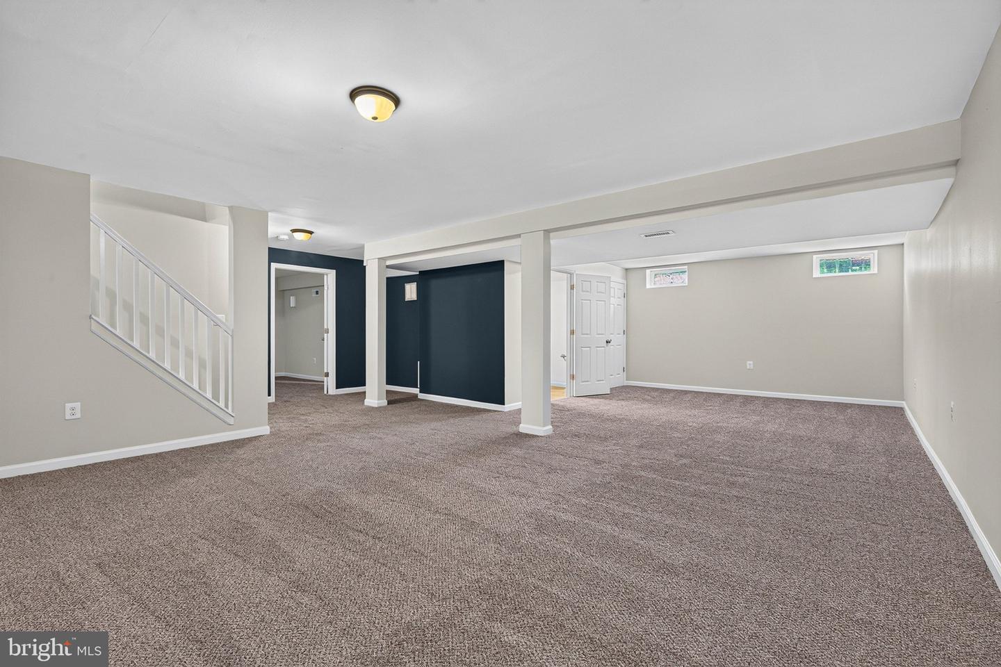 239 Seamaster Rd Property Photo 48