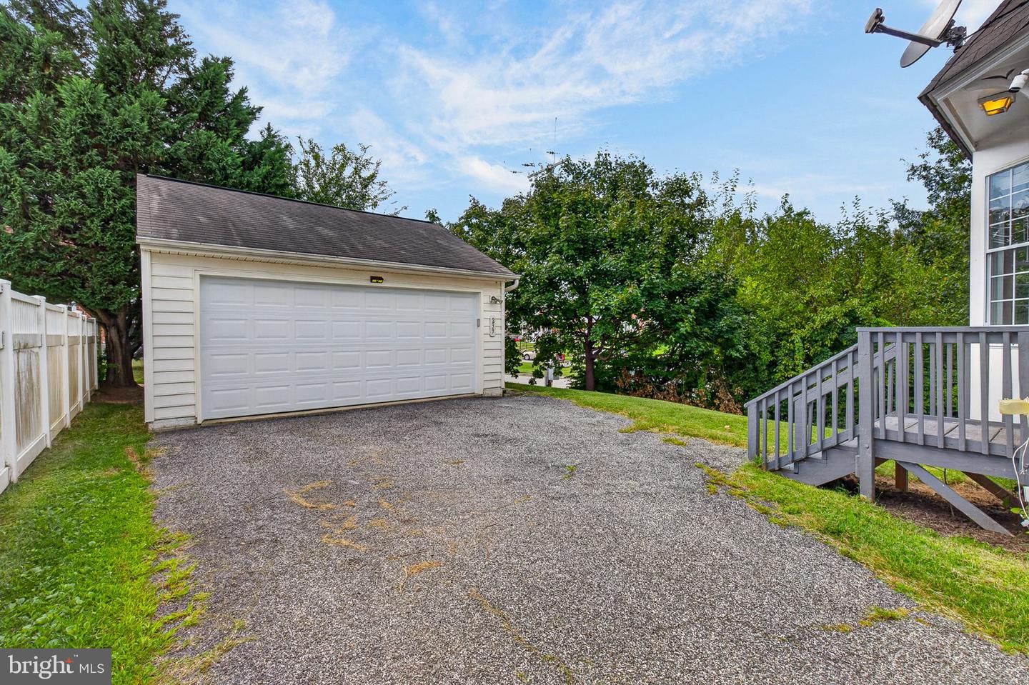 239 Seamaster Rd Property Photo 52