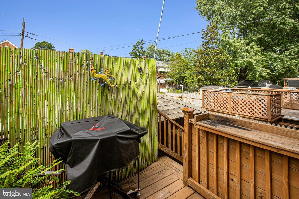 214 Blakeney Rd Property Photo 31