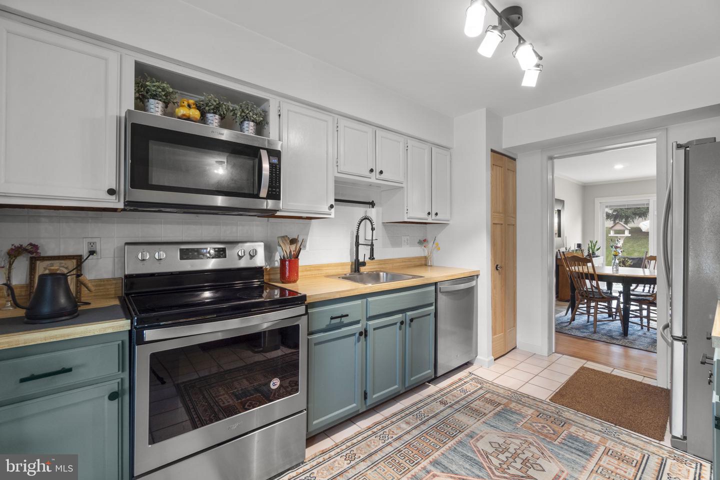 51 Walden Mill Way Property Photo 17