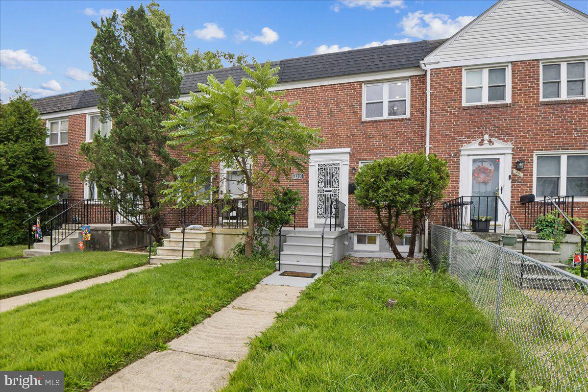 1403 Dartmouth Ave Property Photo 2