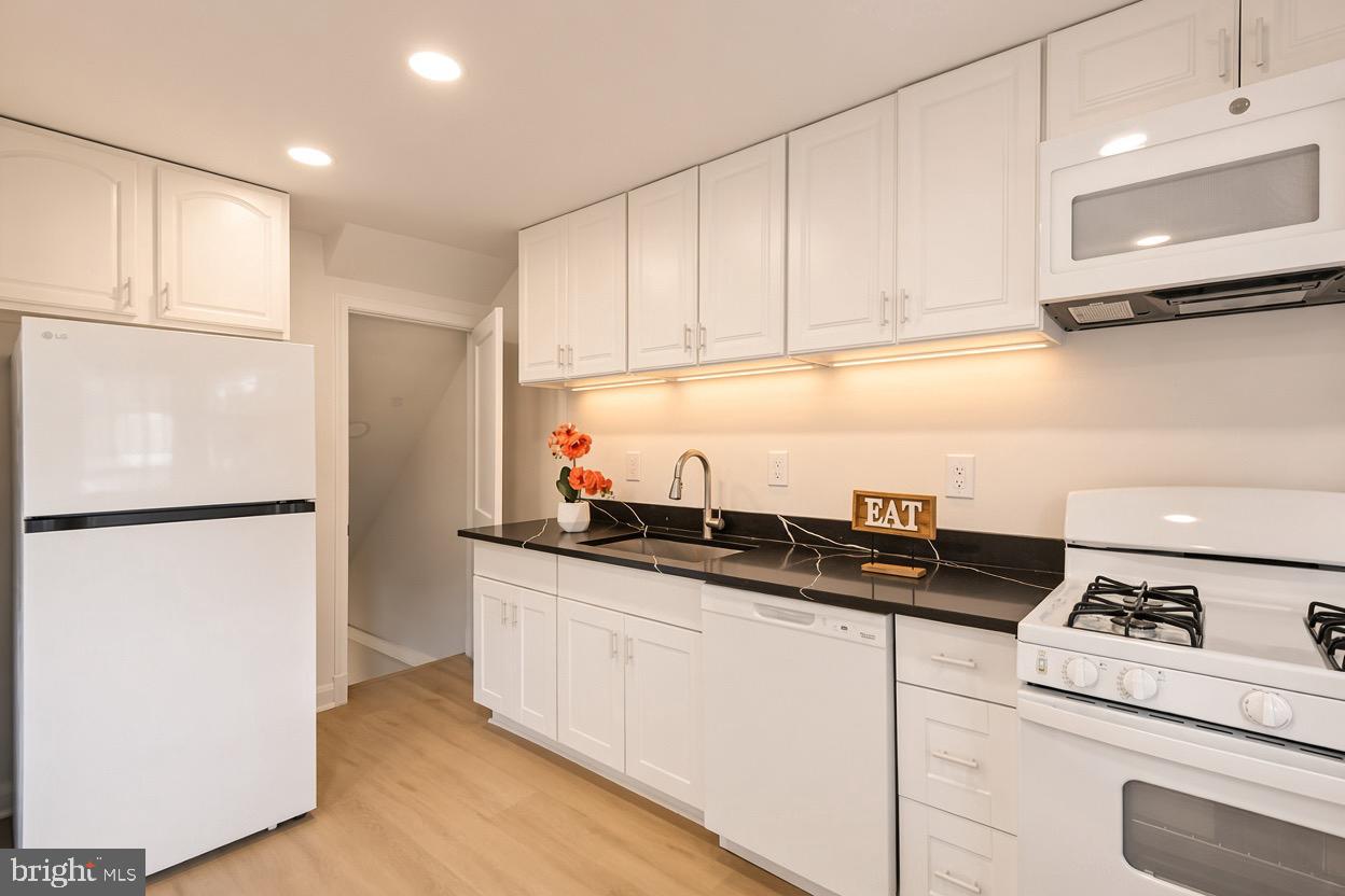 1403 Dartmouth Ave Property Photo 11