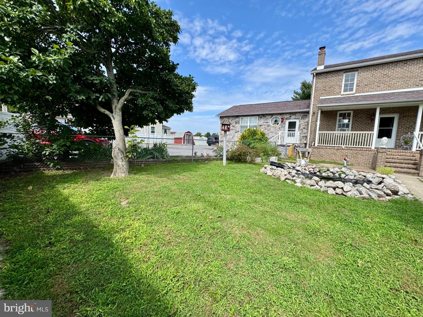 8514 Sandy Plains Rd Property Photo 2