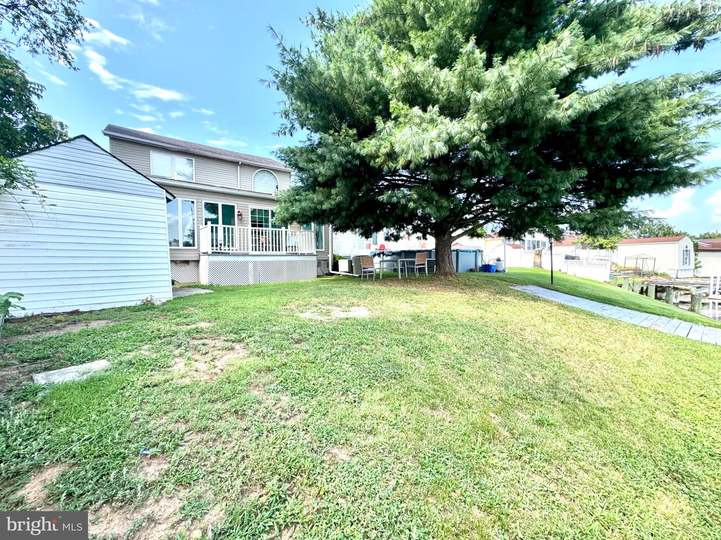 8514 Sandy Plains Rd Property Photo 9