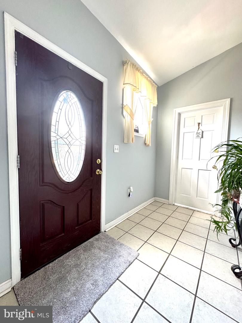 8514 Sandy Plains Rd Property Photo 44