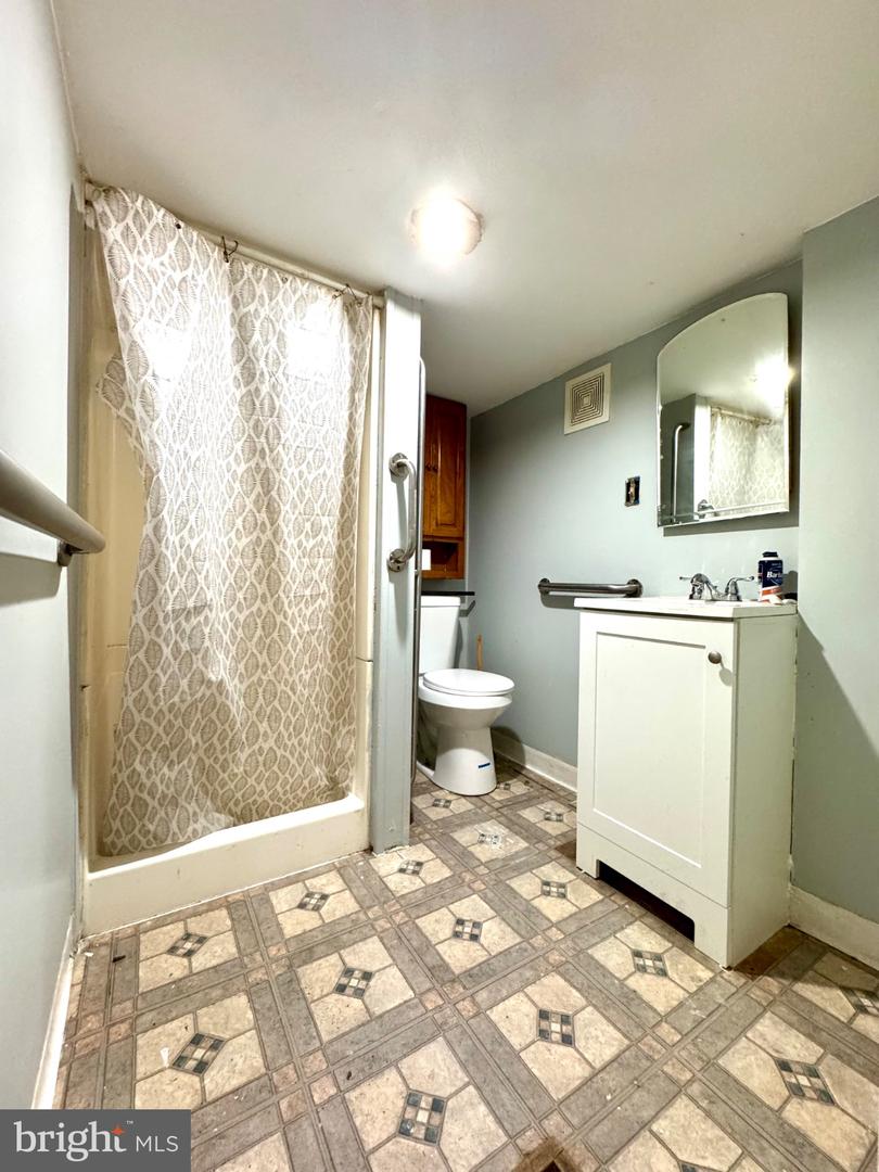 8514 Sandy Plains Rd Property Photo 54