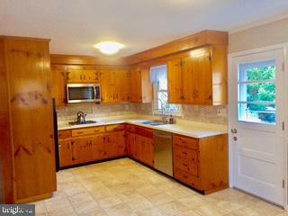 515 Towson Ave Property Photo 4