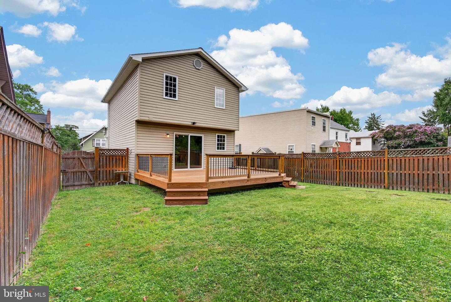 8 Glenwood Ave Property Photo 24