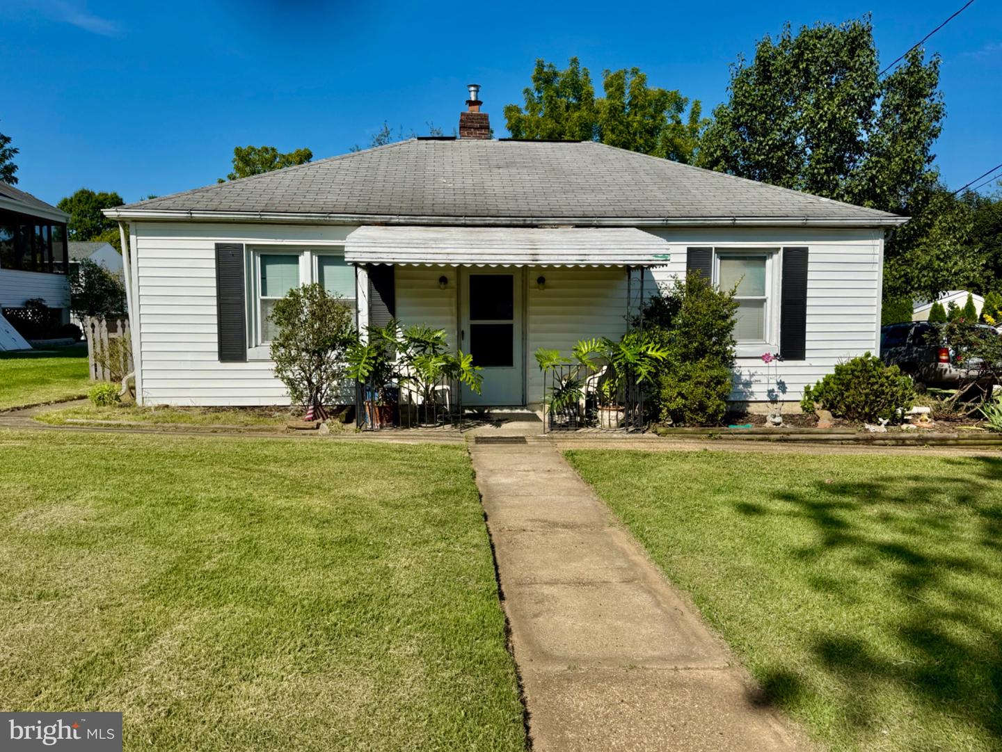506 Lee Dr Property Photo 1