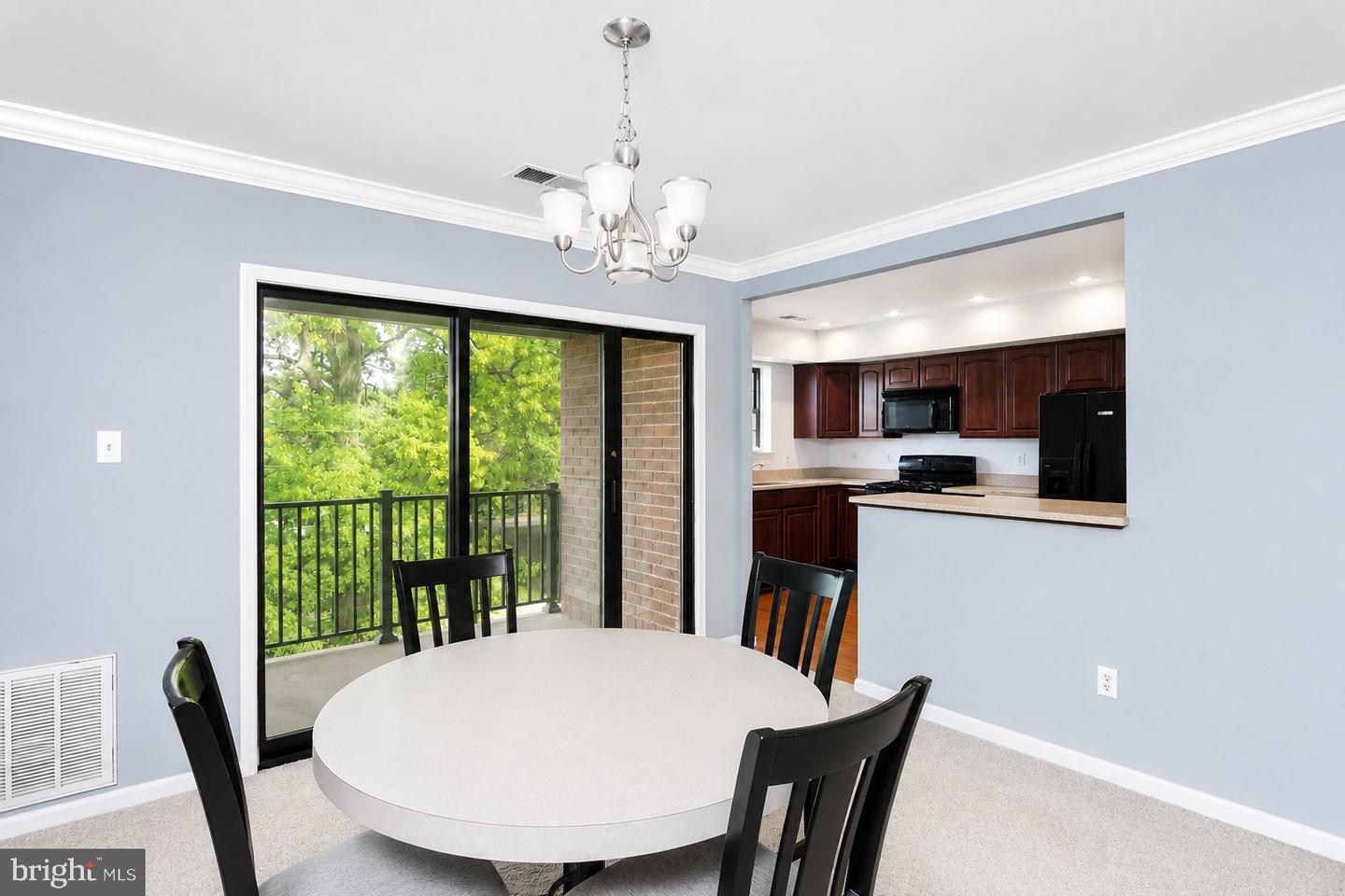 4 Smeton Pl #4e Property Photo 5