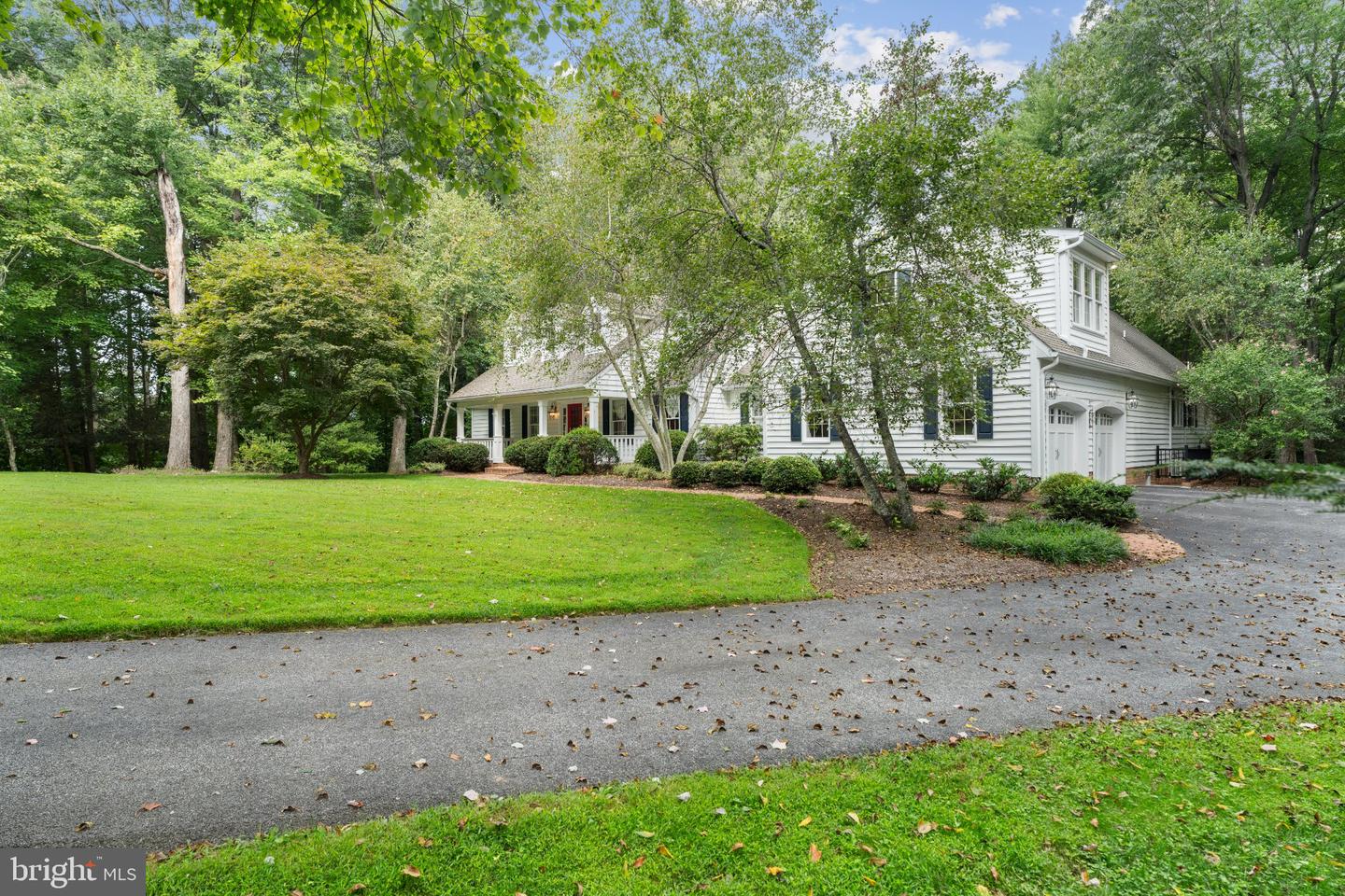 14817 Manor Rd Property Photo 6