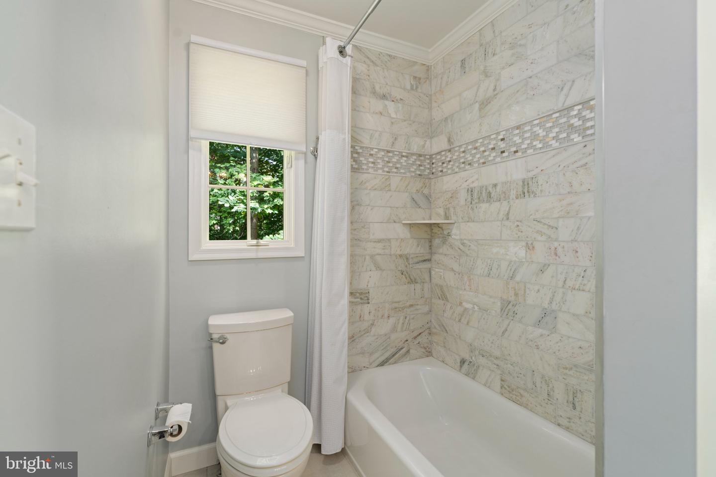 14817 Manor Rd Property Photo 33