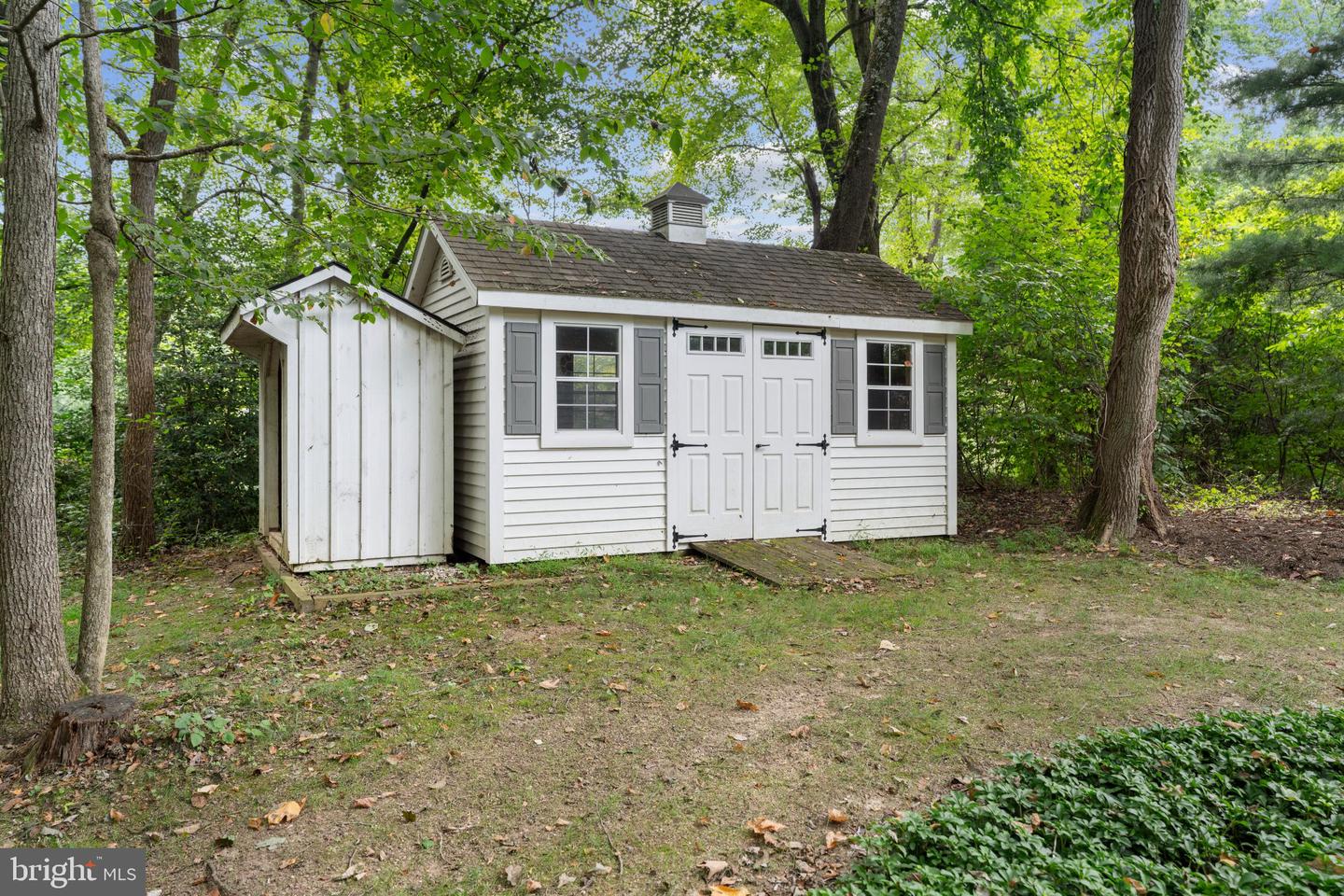 14817 Manor Rd Property Photo 57