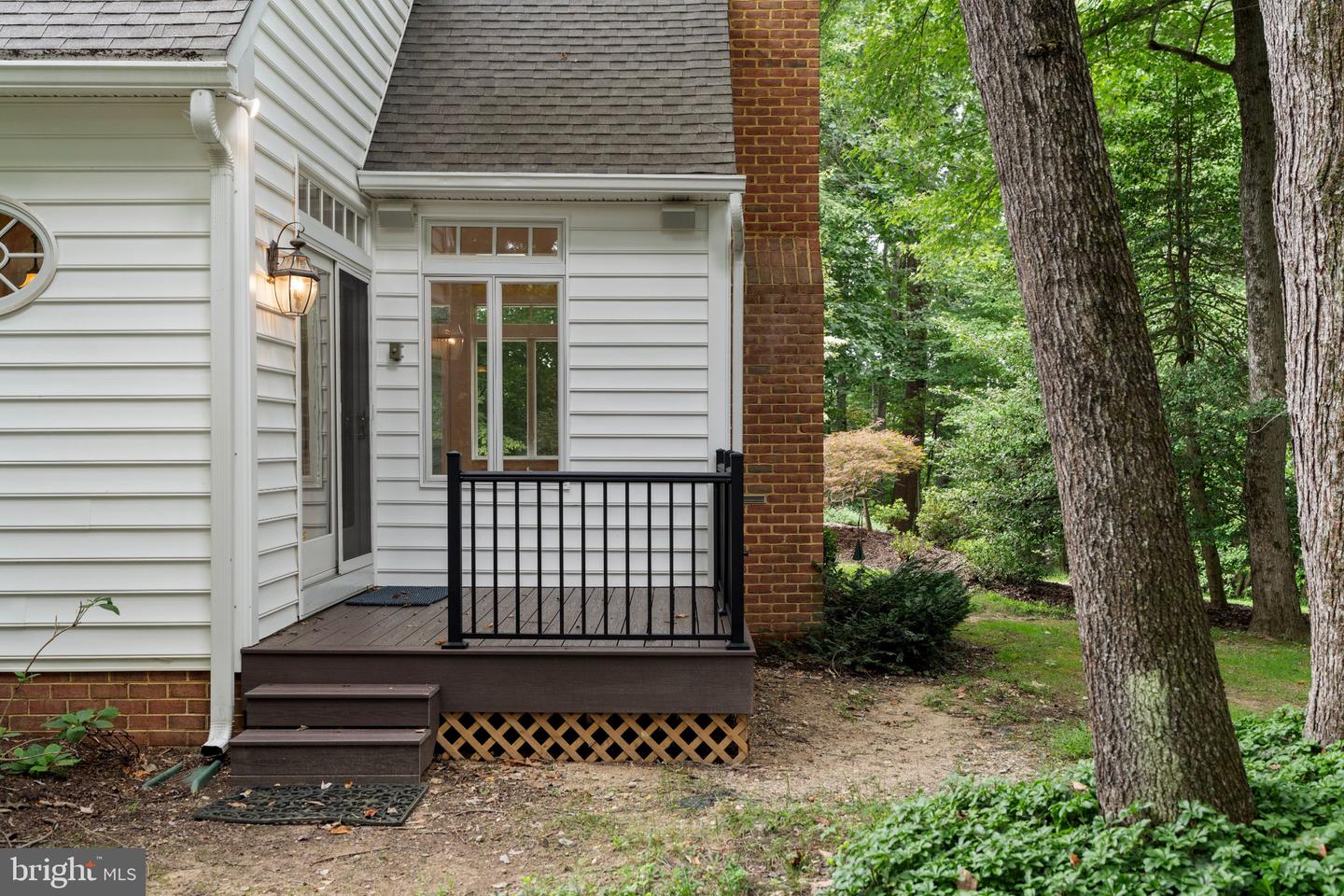 14817 Manor Rd Property Photo 58