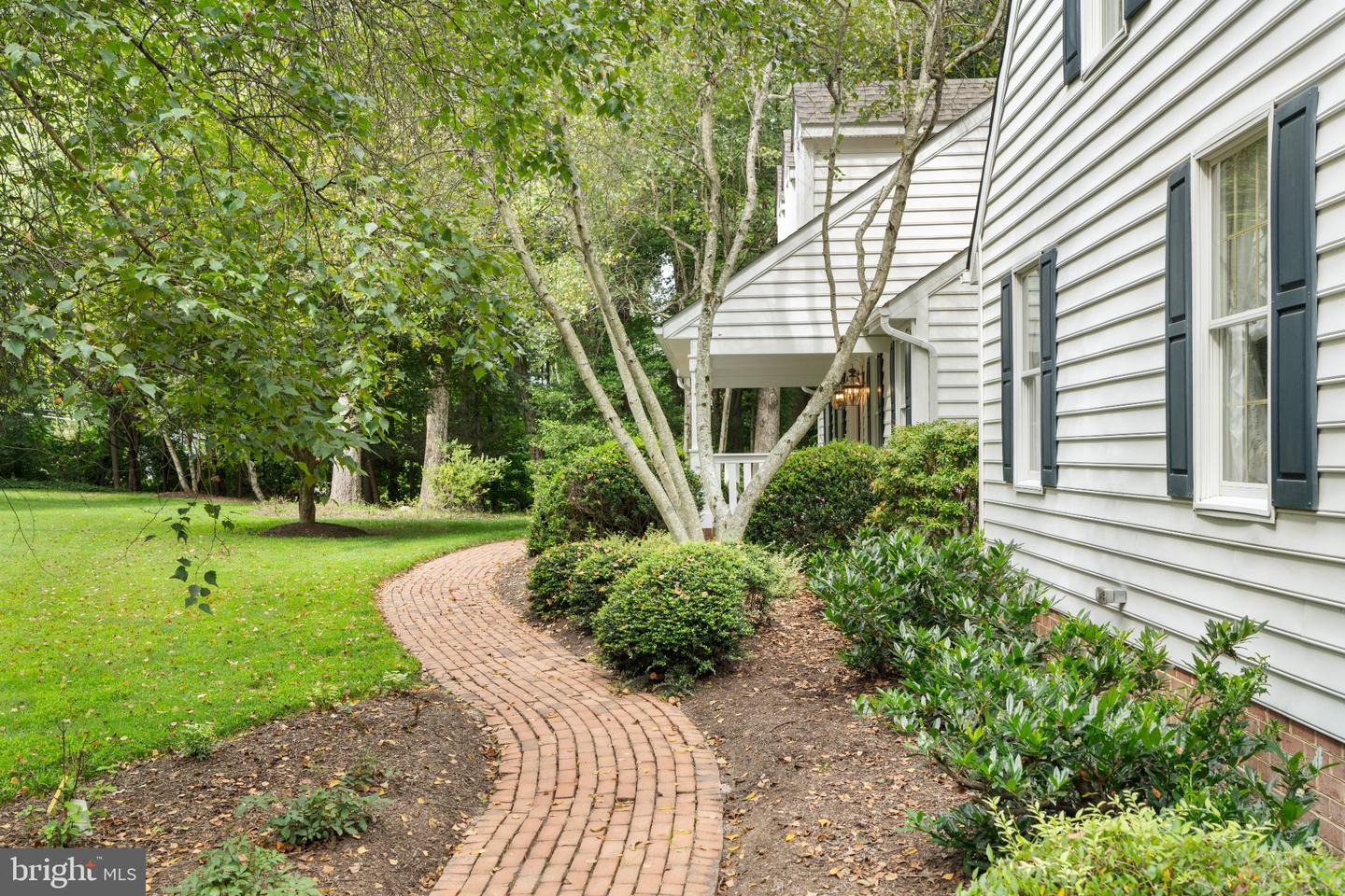 14817 Manor Rd Property Photo 66