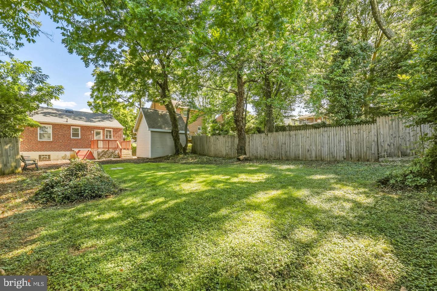 7 Lodge Rd Property Photo 28