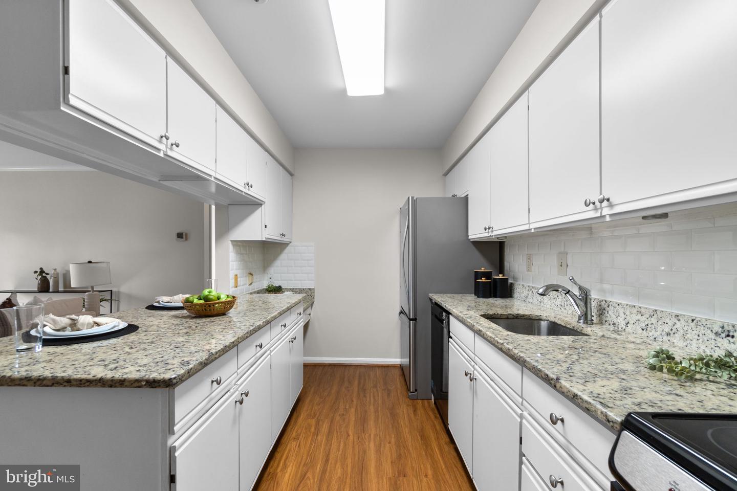 2 Marsham Ct #2 Property Photo 11