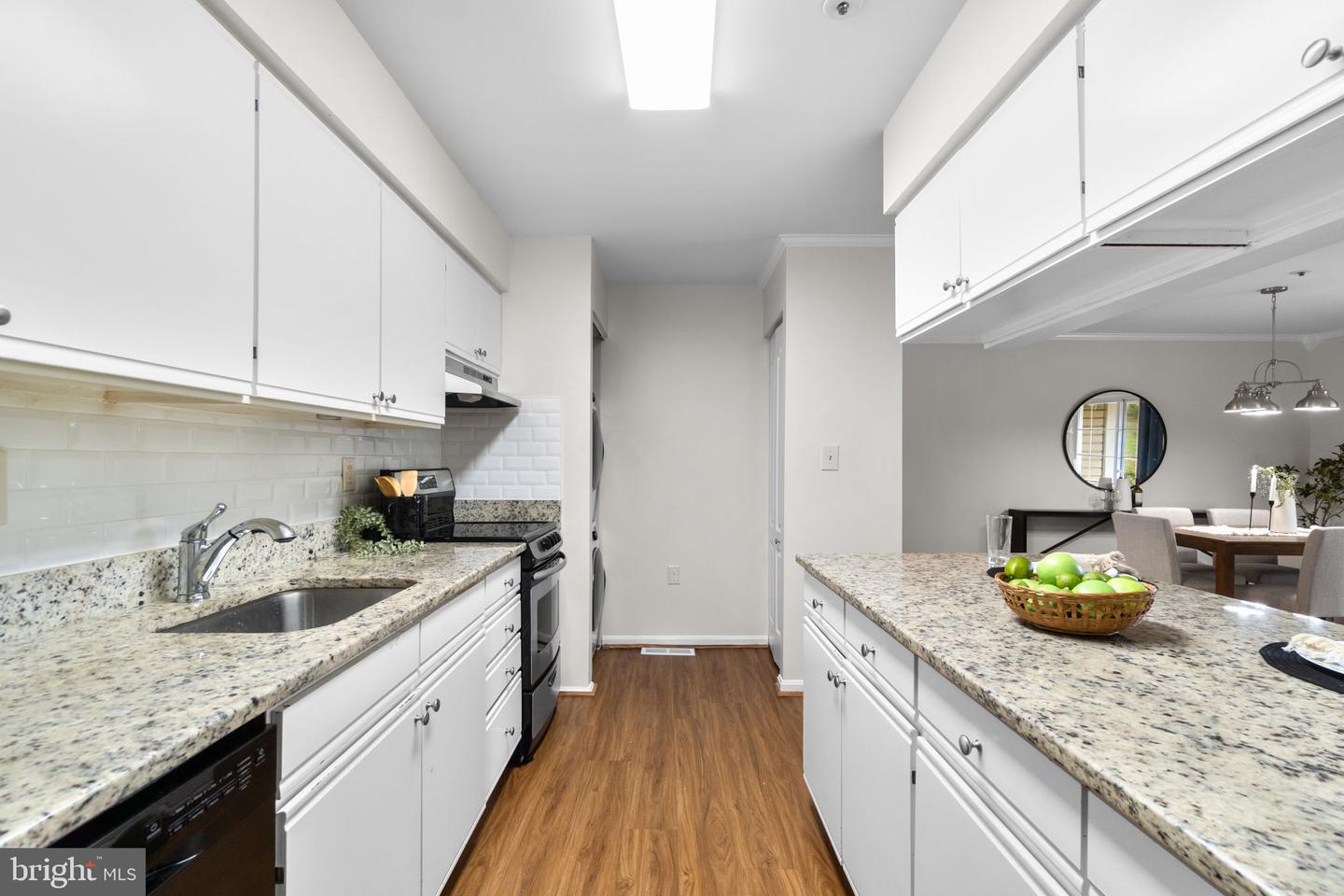 2 Marsham Ct #2 Property Photo 12