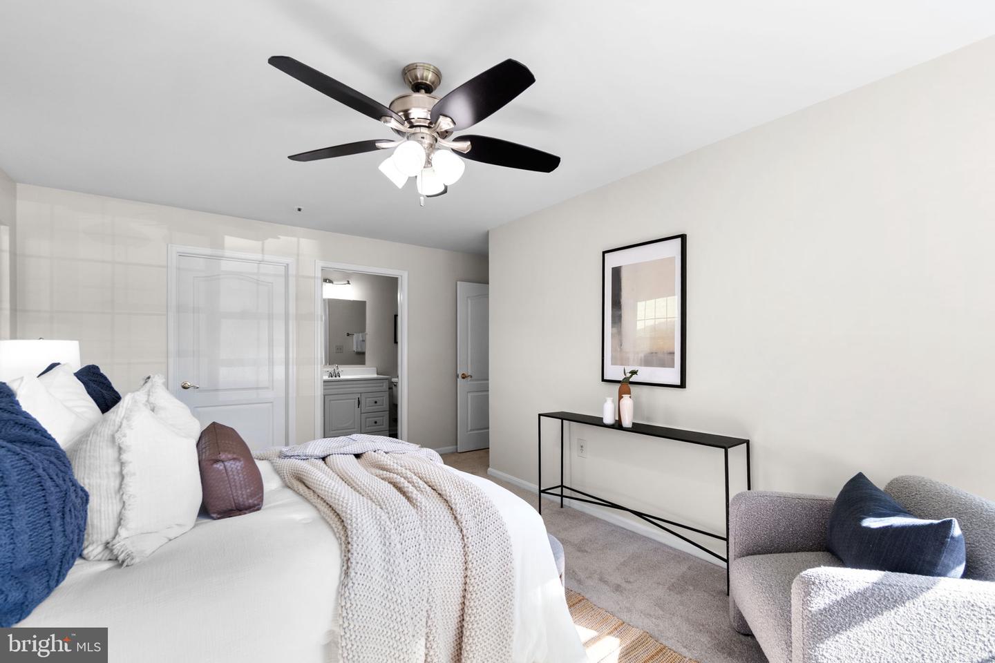2 Marsham Ct #2 Property Photo 17