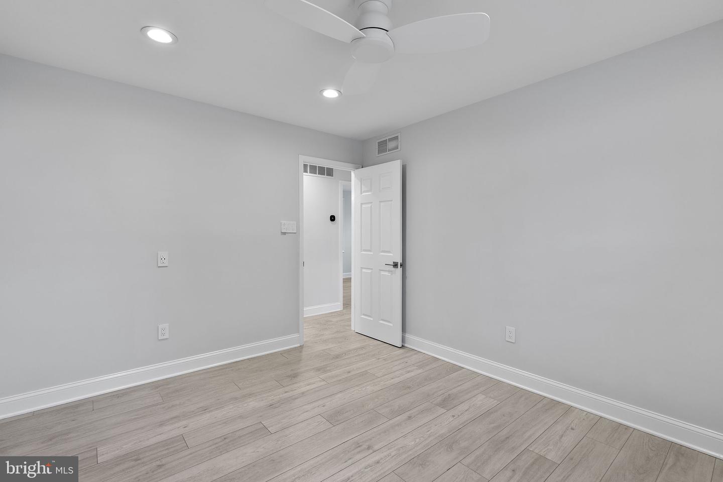 9421 Dawn Dr Property Photo 45