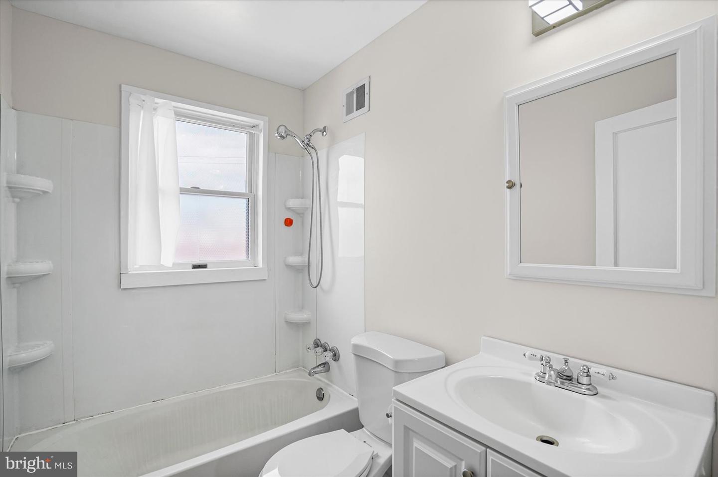 2151 Vailthorn Rd Property Photo 23