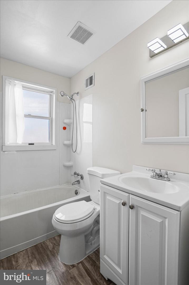 2151 Vailthorn Rd Property Photo 24