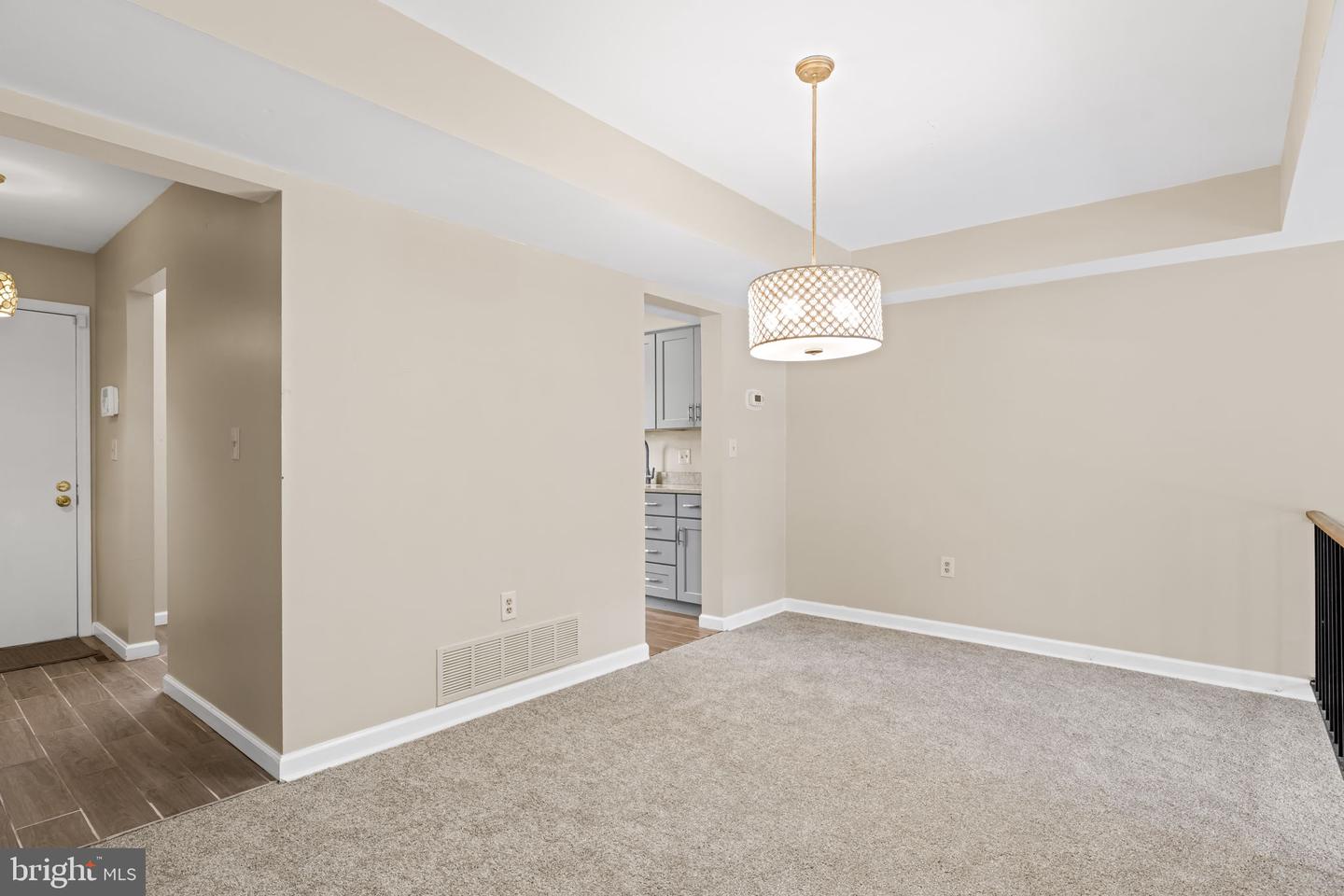 28 Bernadotte Ct Property Photo 11