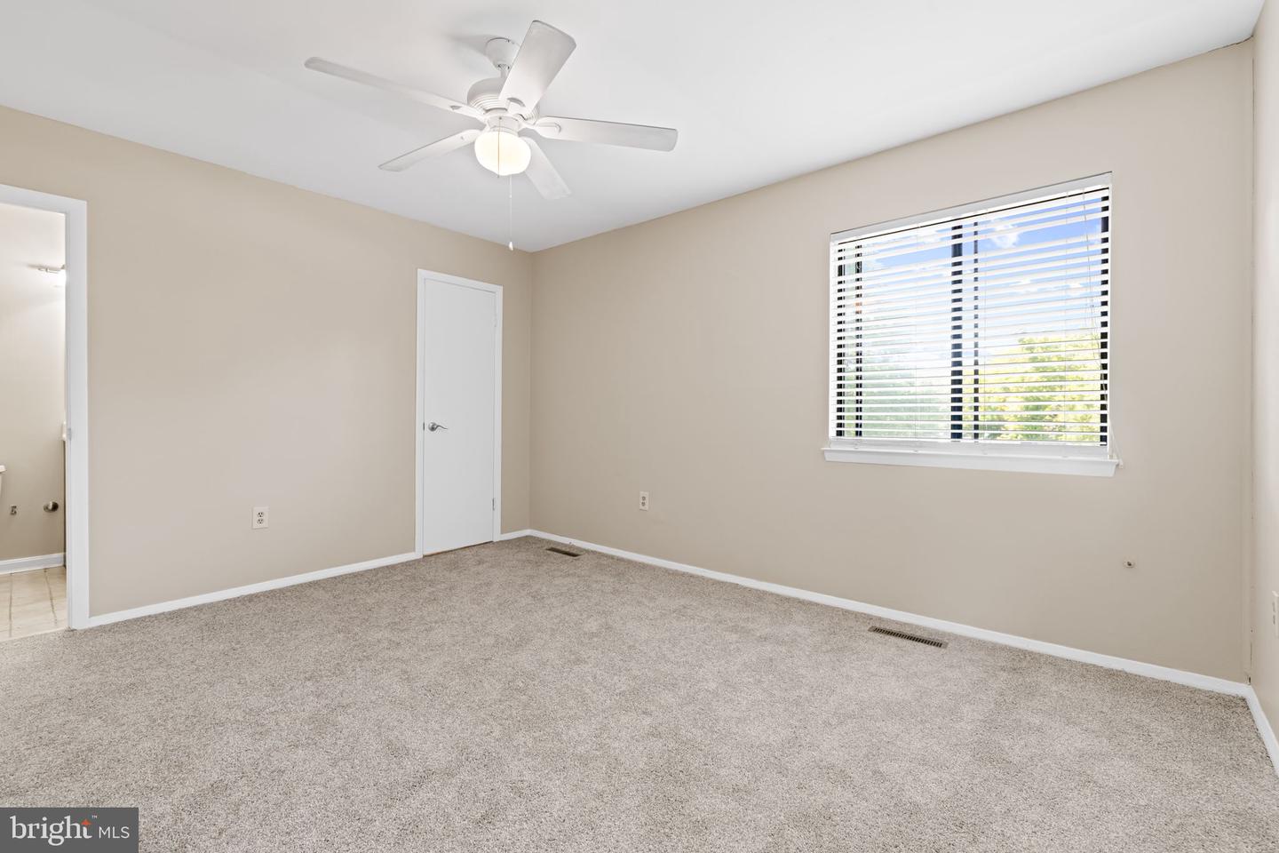 28 Bernadotte Ct Property Photo 17