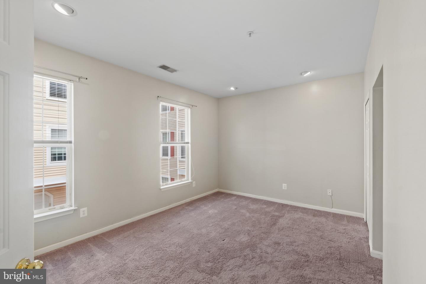 5000 Willow Branch Way #206 Property Photo 19