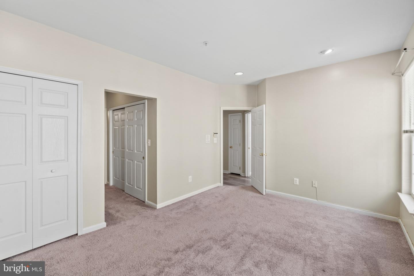 5000 Willow Branch Way #206 Property Photo 20