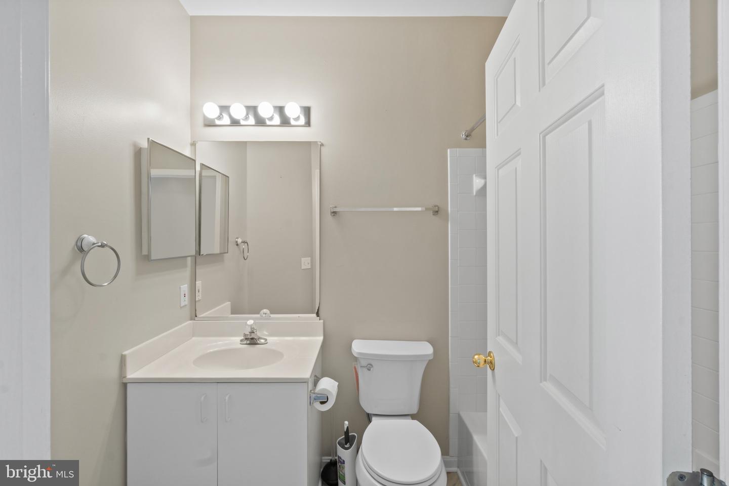5000 Willow Branch Way #206 Property Photo 24