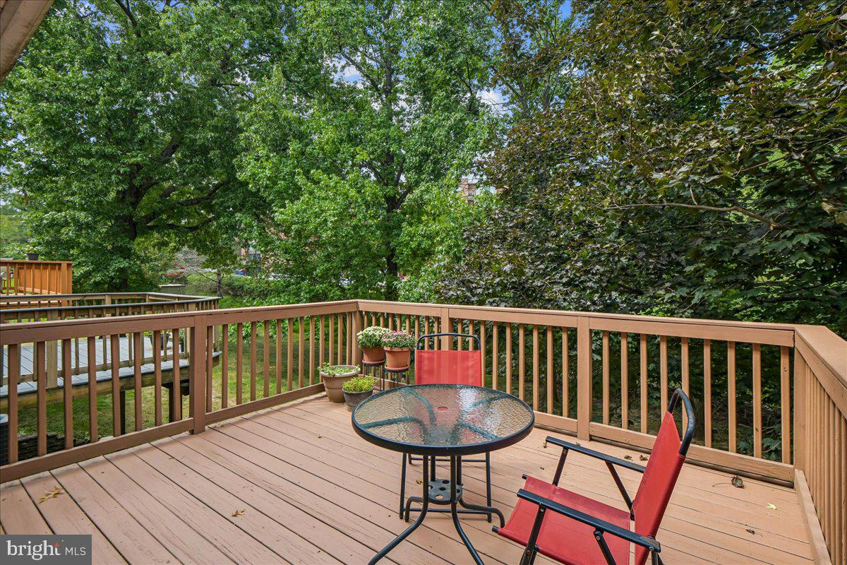 1878 Autumn Frost Ln Property Photo 2