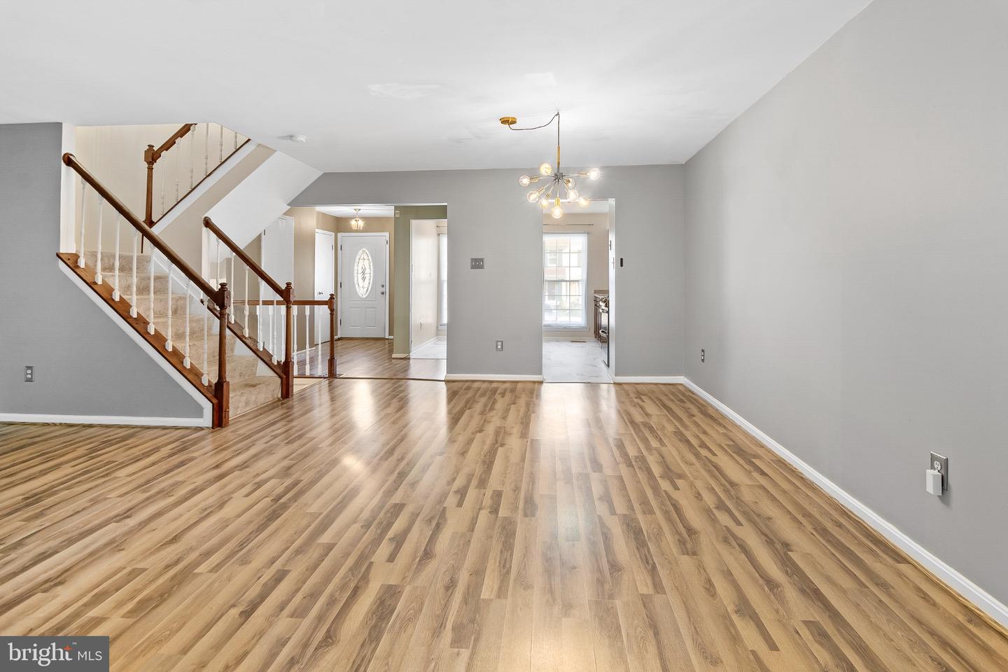 24 Southwark Bridge Way Property Photo 19