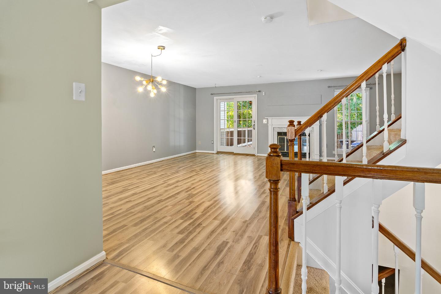 24 Southwark Bridge Way Property Photo 26