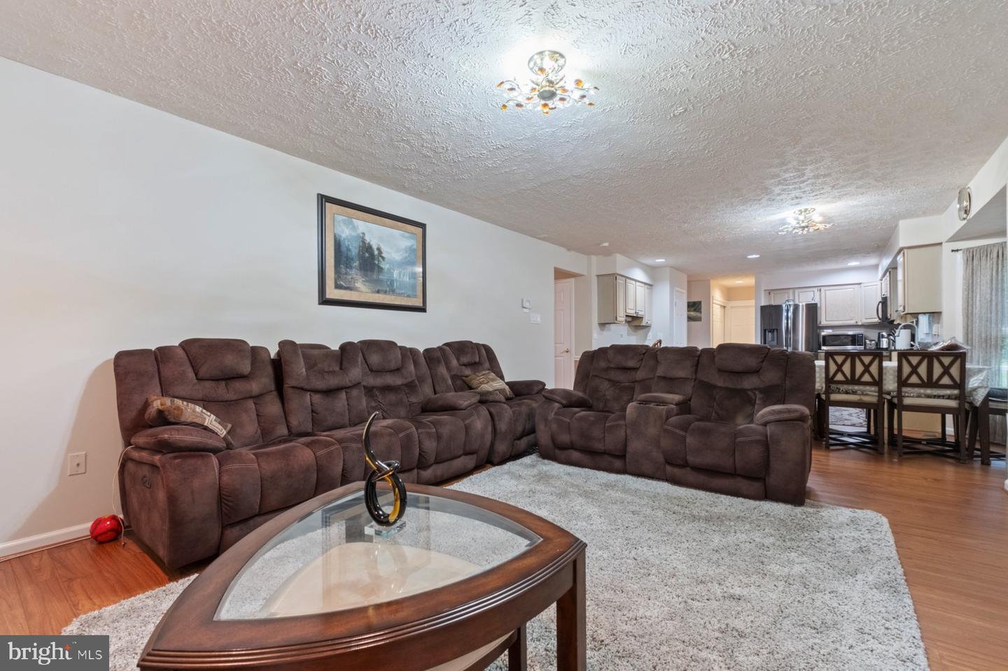 11 High Side Ct Property Photo 15