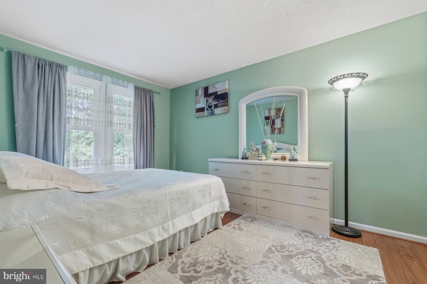 11 High Side Ct Property Photo 18