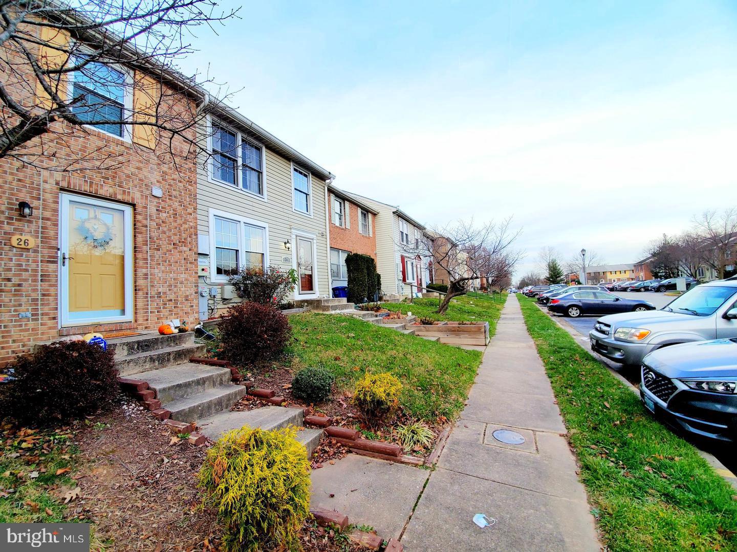 24 Ramsgate Ct Property Photo 4