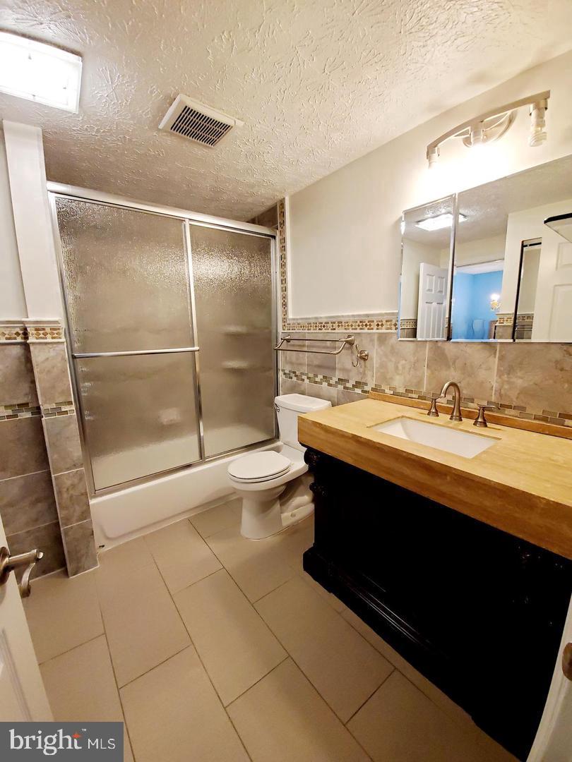 24 Ramsgate Ct Property Photo 30