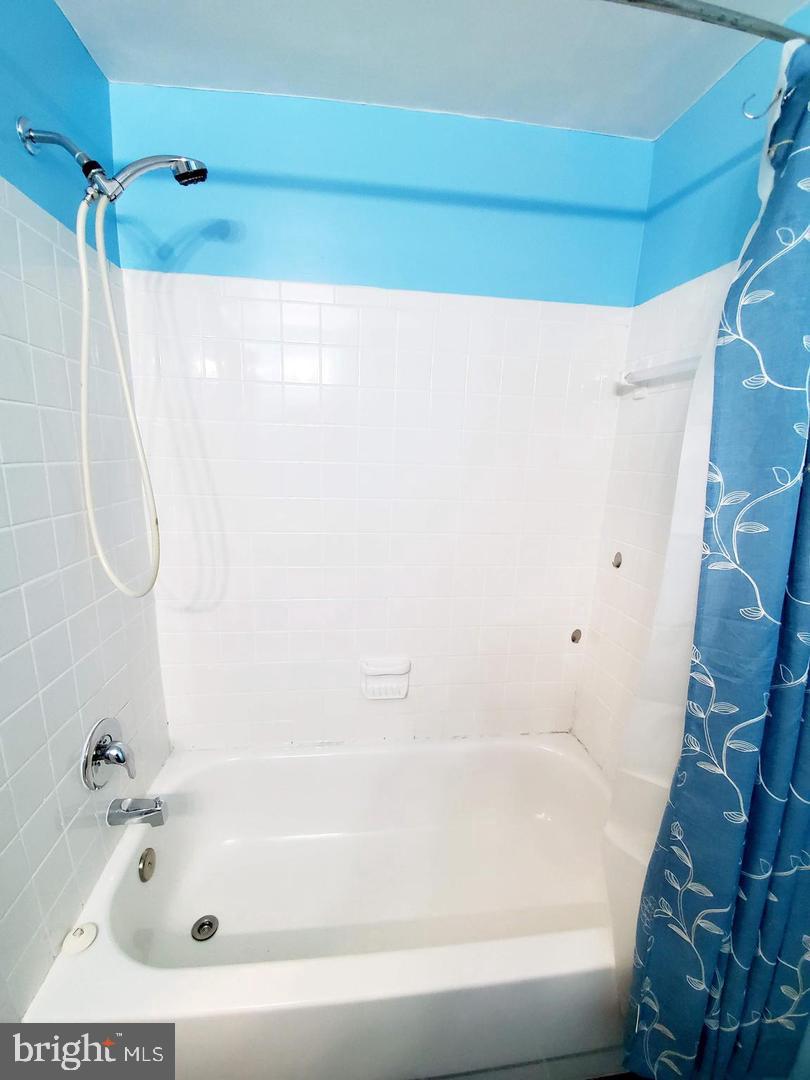 24 Ramsgate Ct Property Photo 42